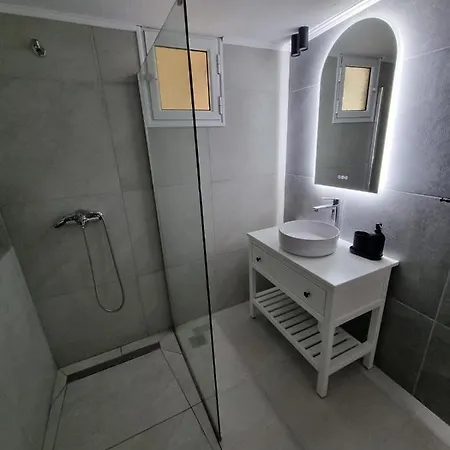 Estrella Nea Kallikrateia